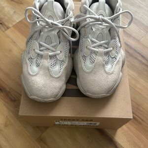 adidas Yeezy 500 Sneakers - Cream
